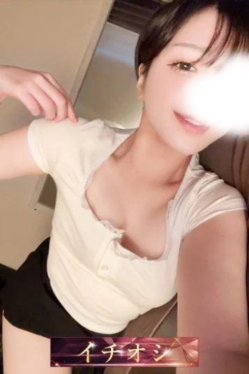 茅野りつ