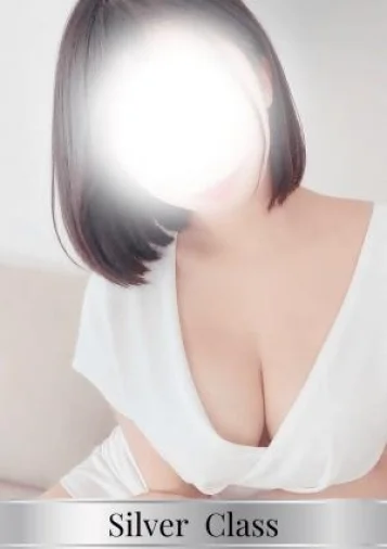 つきの