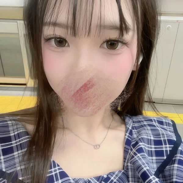 ( ̳- ·̫ - ̳ˆ )◞❤︎