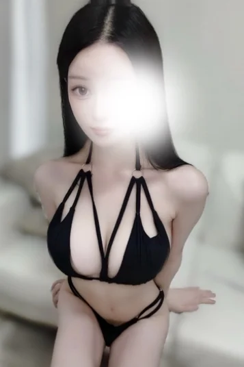 桜庭なな