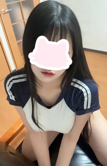 愛須もえ