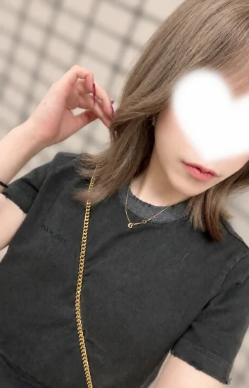 星乃ルナ