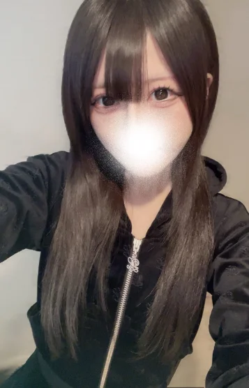 天衣ひなた