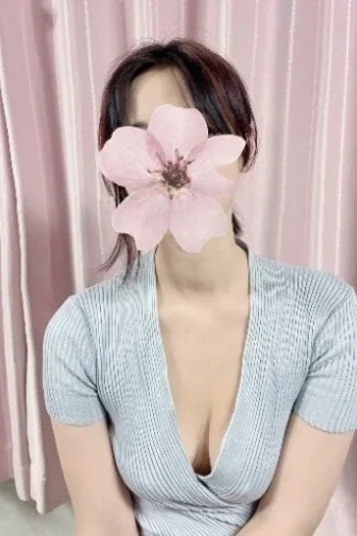 ユイ
