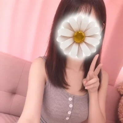 清楚で物腰柔らかな美人セラピスト、予約困難間違いなし！