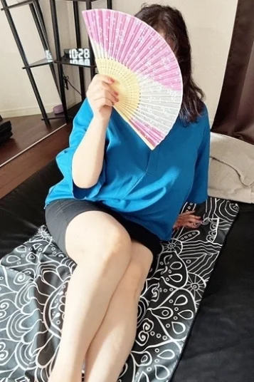 まや