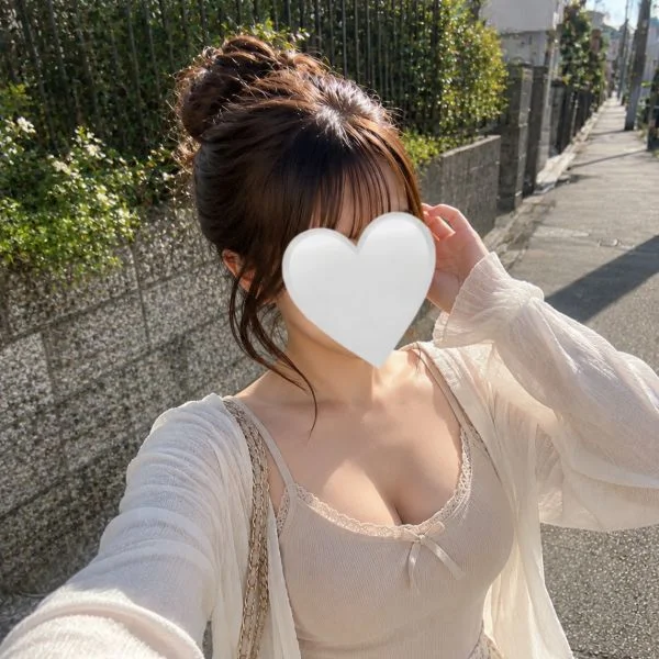 明日12時から出勤します♡