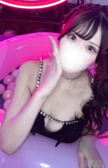 藍川かれん