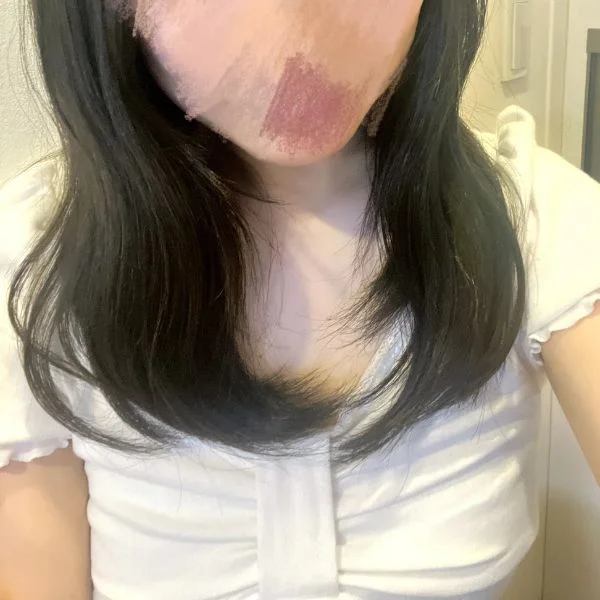 こんばんは！ゆゆと言います♡