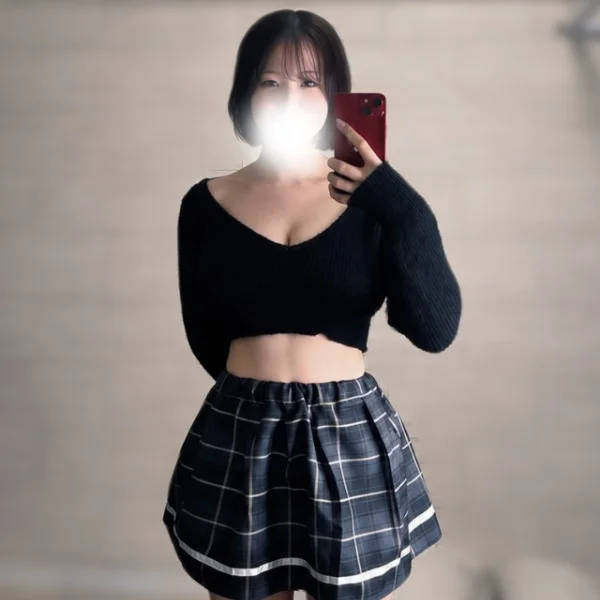 ご案内できるのが最短19:00〜の残り1枠になりました♡