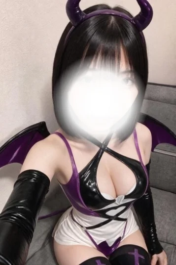 小町あやね