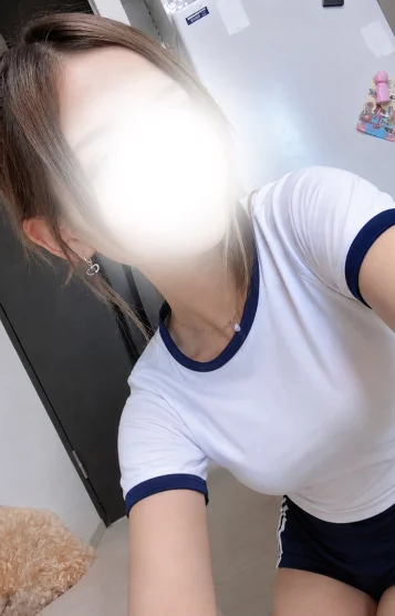 みあ