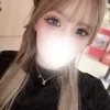 真白ももな
