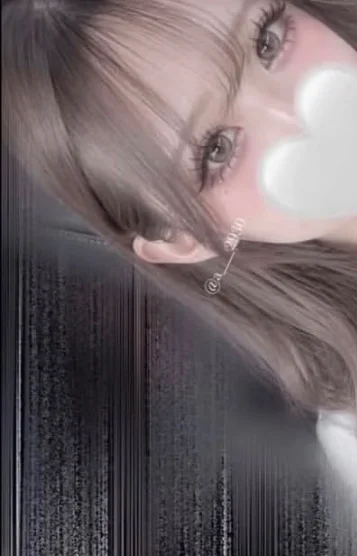 ゆりあ