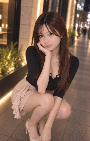 友恵ゆみ