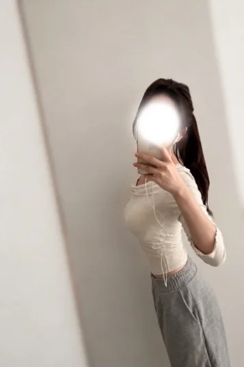 帝りあな