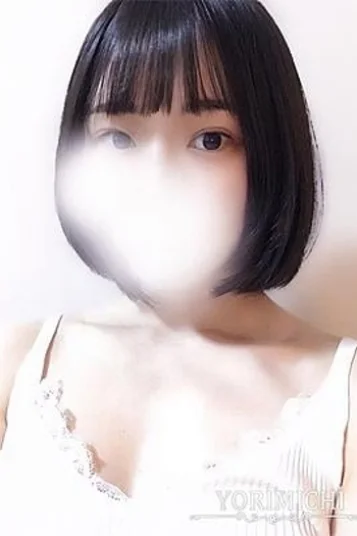 中居まほ