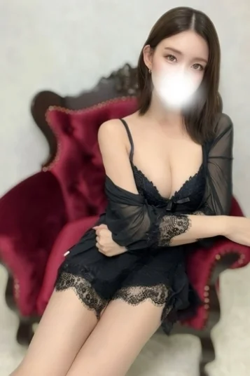 美月すみれ